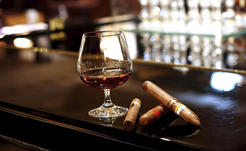 Mobile Cigar Bars